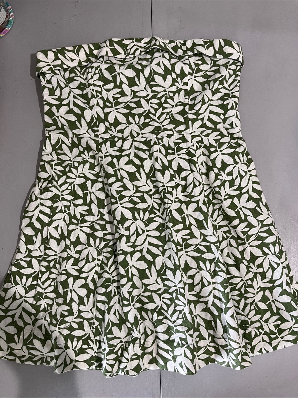 Abercrombie & Fitch Green and White Leaf-Print Strapless Dress